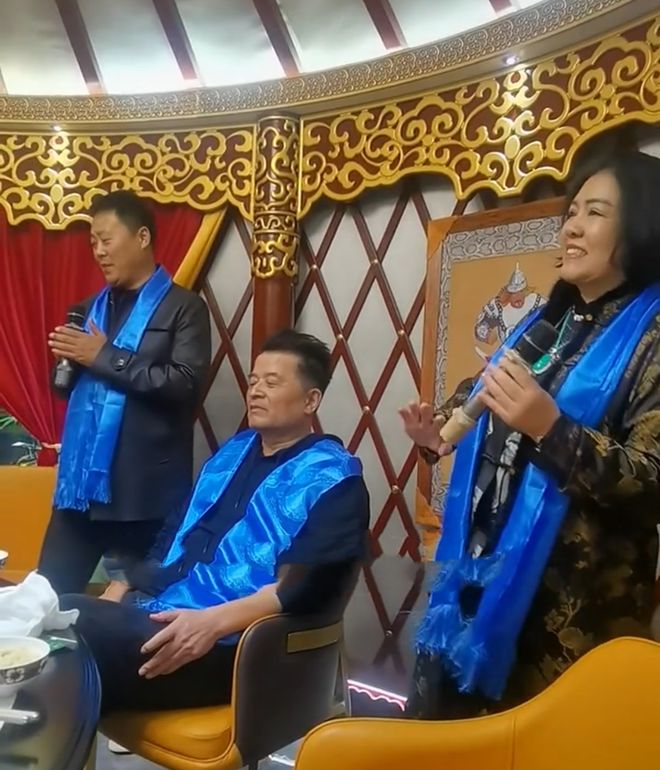 刘大成阎维文徒弟成长经历_毕福剑饭局都是什么_毕福剑星光大道落魄原因