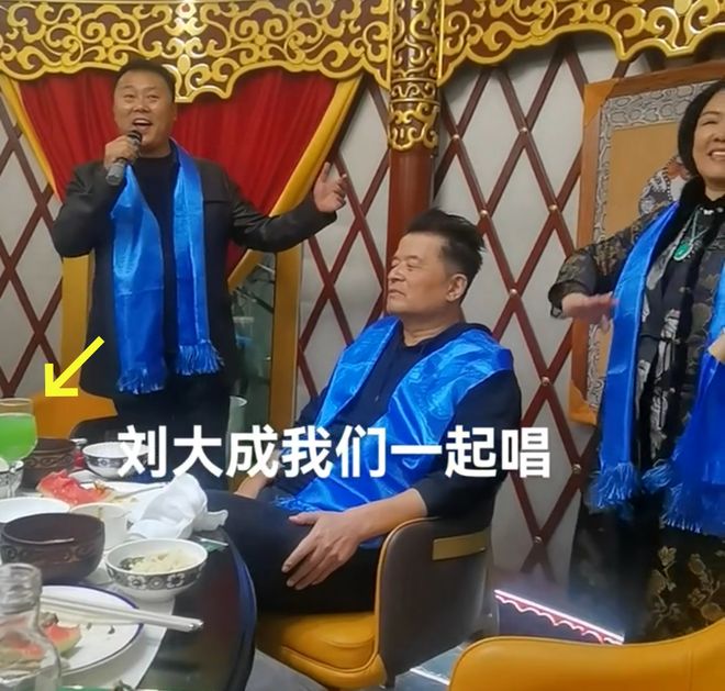 毕福剑饭局都是什么_刘大成阎维文徒弟成长经历_毕福剑星光大道落魄原因