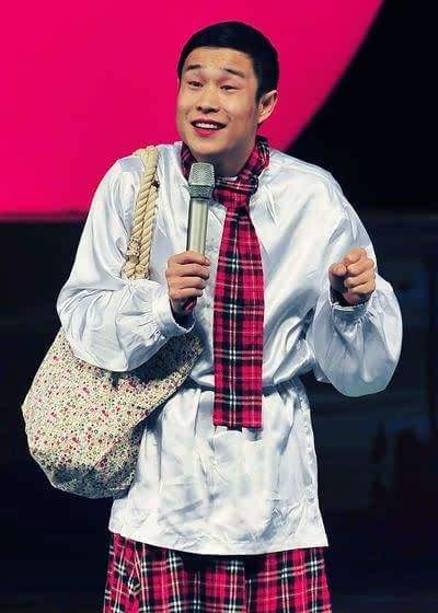 宋小宝成名之路_宋小宝碰瓷小品台词欢_宋小宝早期打工经历