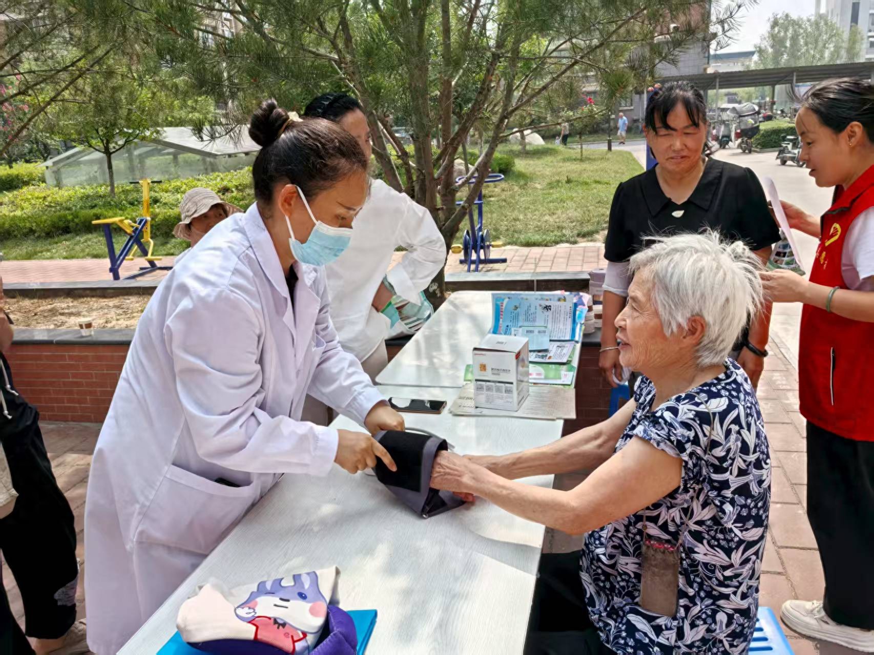 宝鸡市岐山县蔡家坡镇：“小社区”巧做基层治理“大文章”