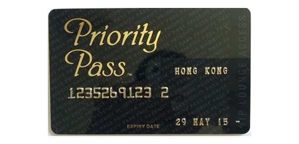 工商银行黑白菜白金信用卡申请要求是什么？能够诱惑你的是哪些权益？