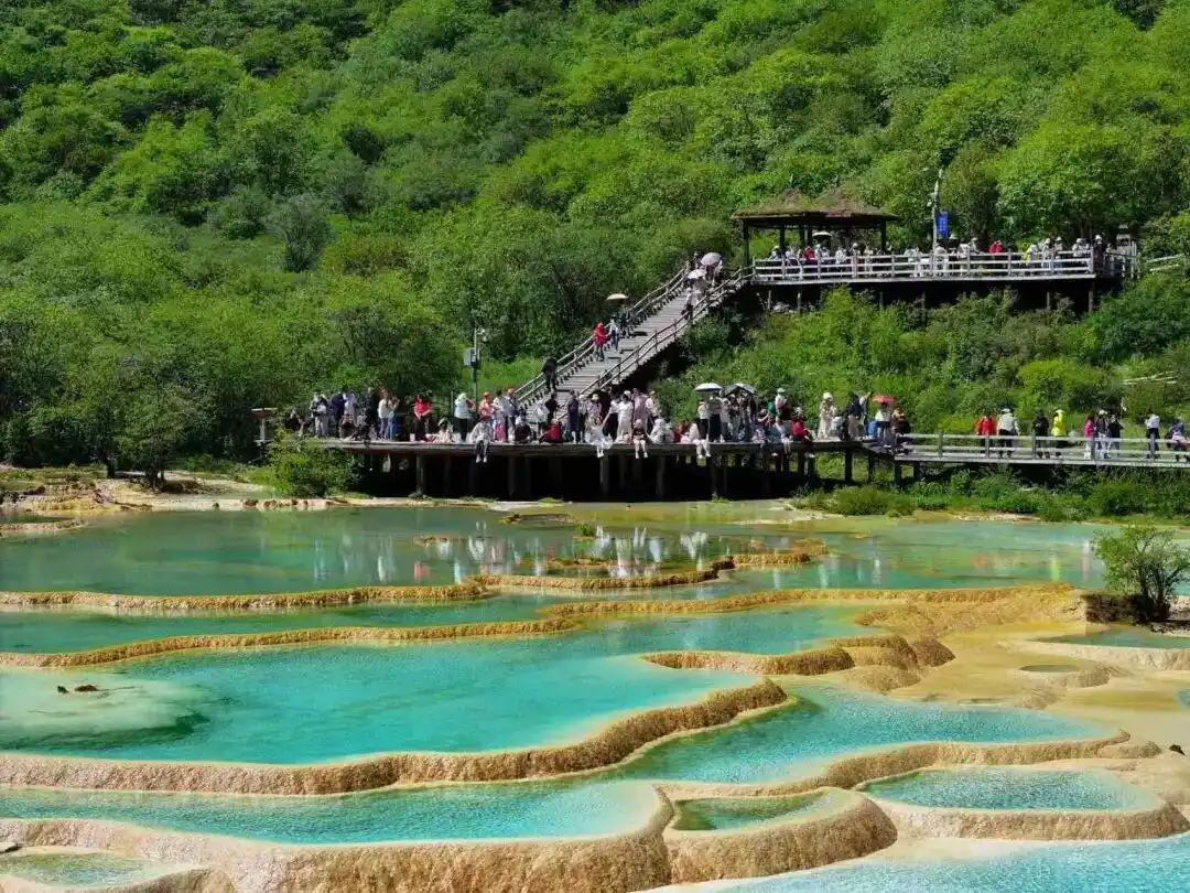 多个景区发公告：门票售罄_四川国庆热门景区门票售罄_九寨沟候补预定机制