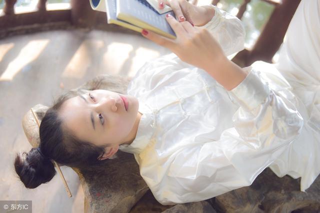 增大胸部的图片_女人如何让乳房变大 让乳房变大的方法 平胸女人如何丰胸