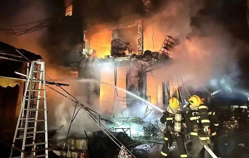 充电宝安全使用_长沙女子买3c充电宝不到一周燃爆_充电宝爆炸原因