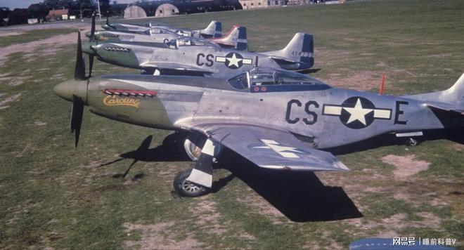 二战战斗机排名_二战各国战机数量排名_美国二战战机数量分析