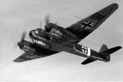 二战中战机产量排名:雅克31000架排第二,第一竟然是它