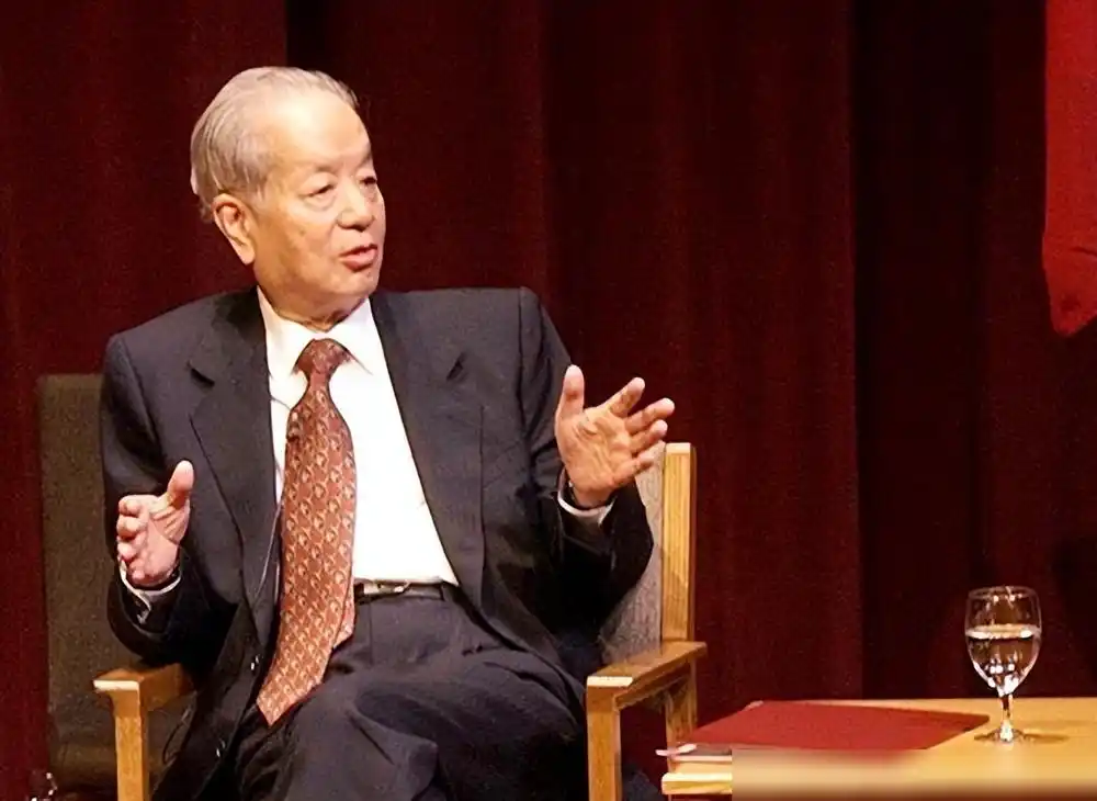 萨达姆入侵科威特原因_钱其琛外交穿梭细节_萨达姆说中国不管不问