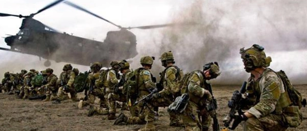 美霸权衰落_萨达姆临终预言应验_萨达姆说中国不管不问