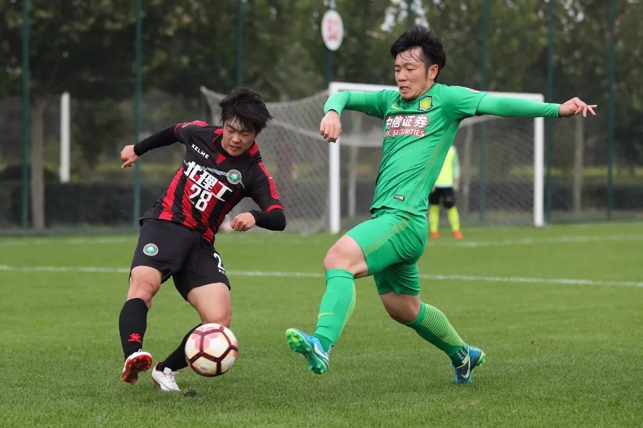 北京理工大学队热身赛战报_北京中赫国安李翰博梅开二度_北京国安李翰博