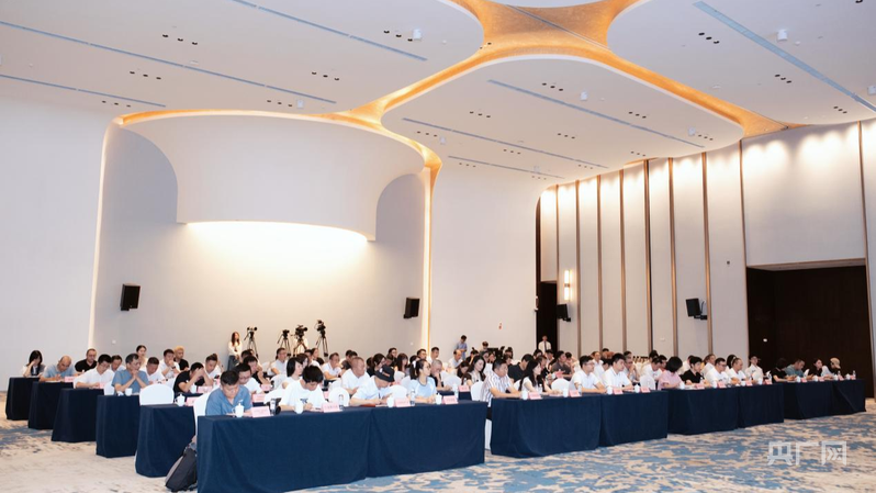 天工开物智韵瓷章展览_陶艺工坊_第二届全国大学生陶艺作品展