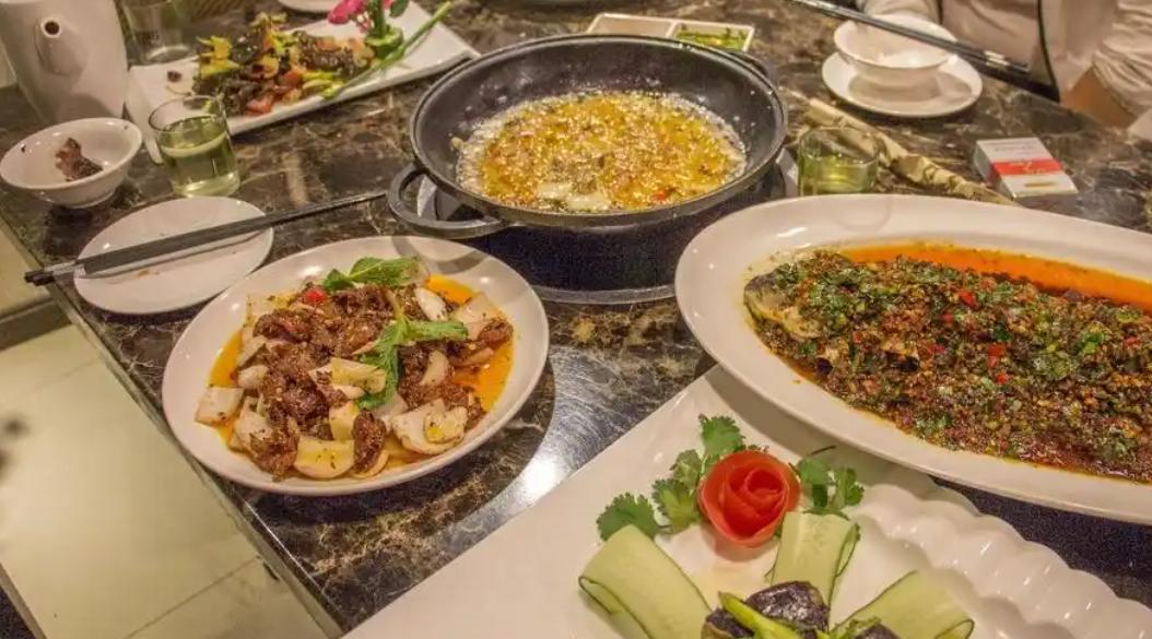 高德扫街榜_本地生活服务app_真实用户行为数据本地生活推荐