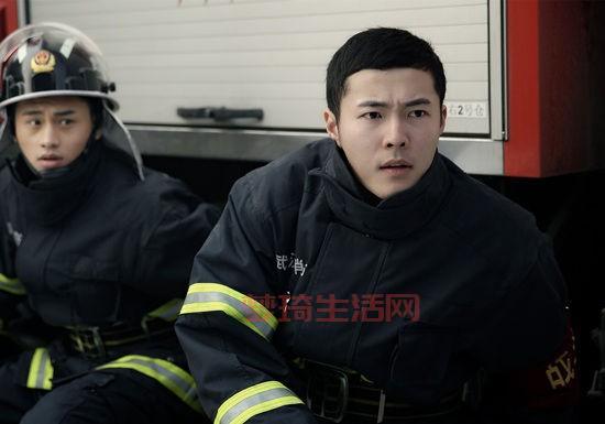 火线和毒枭哪个更好看？两部剧全方位对比！