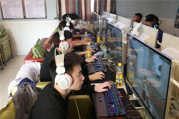 cfpl职业联赛怎么参与？选拔机制和报名方式详解！