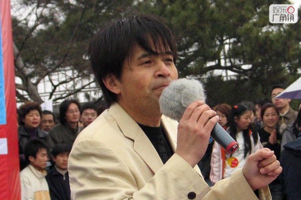 毕福剑 央视 处理_智取威虎山+毕福剑