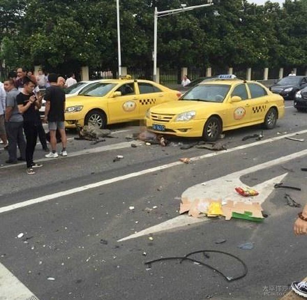 南京宝马肇事案 肇事司机王季进 195.2km/h超速行驶_南京630车祸