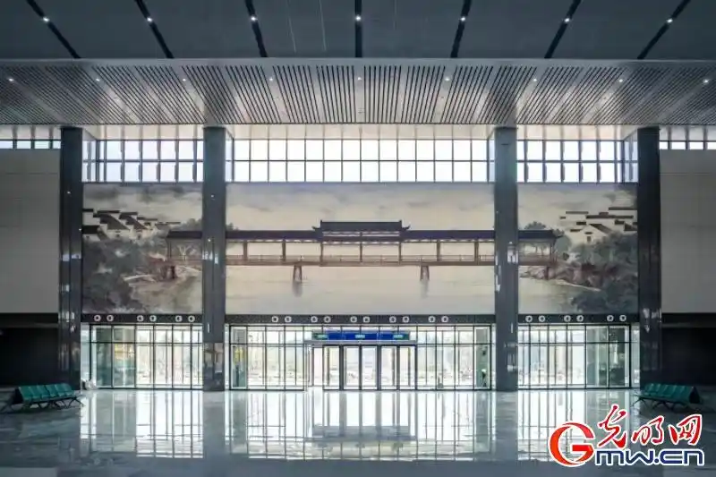 杭昌高铁黄昌段通车_“安徽黄山地铁连接杭州”系谣言_杭昌高铁旅游景点