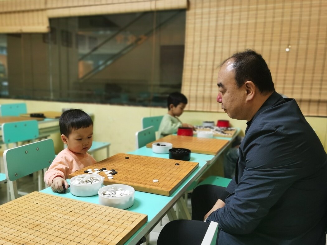 陪学变同学围棋故事_三岁半围棋小达人_围棋软件下载