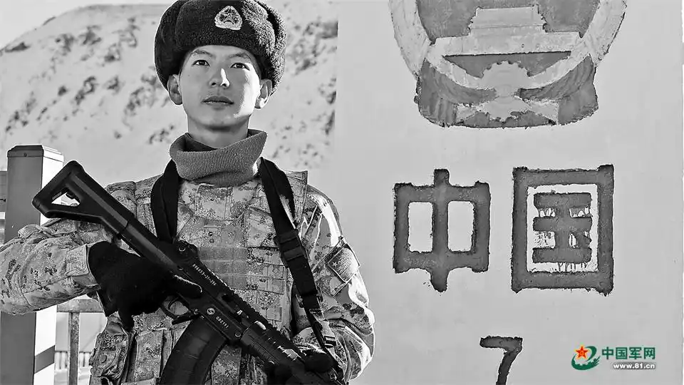 边防军人再次踏上巡逻路_高原春风格外暖_边海防一线军人坚守团圆与思念