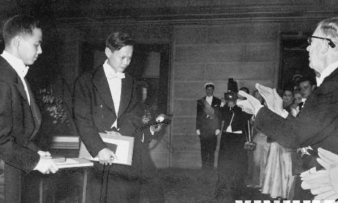 杨武之与杨振宁断绝父子关系_杨振宁与国内联络情况_杨振宁父亲杨武之劝说回国