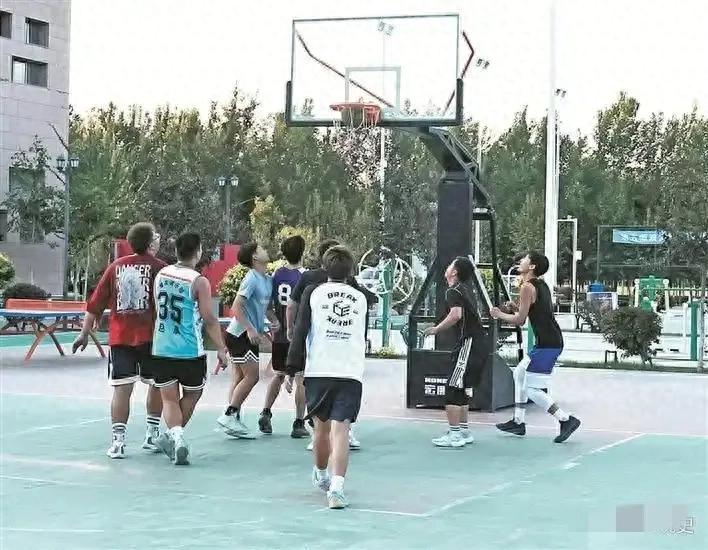 长春“砍手门”：一场篮球场上的致命冲突