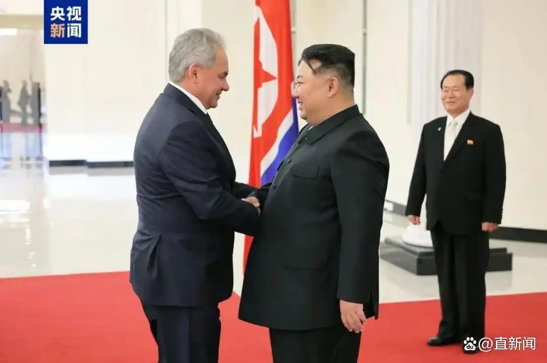 1小时单独交流后 普京邀金正恩访俄_俄罗斯外交部长拉夫罗夫 访问朝鲜 金正恩 拜会