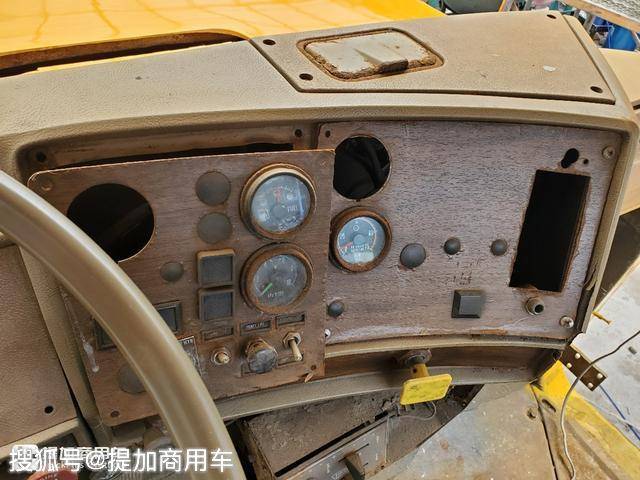 MACK R系列卡车_18轮大卡车穿越美国中文版_马克R系卡车历史