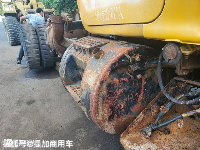 MACK R系列卡车_18轮大卡车穿越美国中文版_马克R系卡车历史