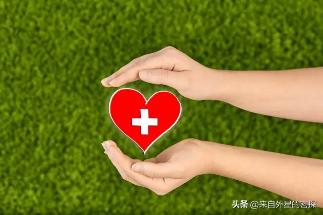 金秀贤恋童倾向曝光_金秀贤金赛纶自杀事件_金秀贤父母离婚