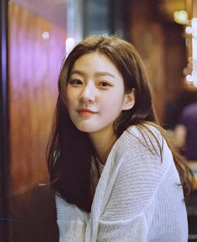 金赛纶父母追究金秀贤责任_金秀贤父母离婚_金赛纶7亿韩元债务追讨