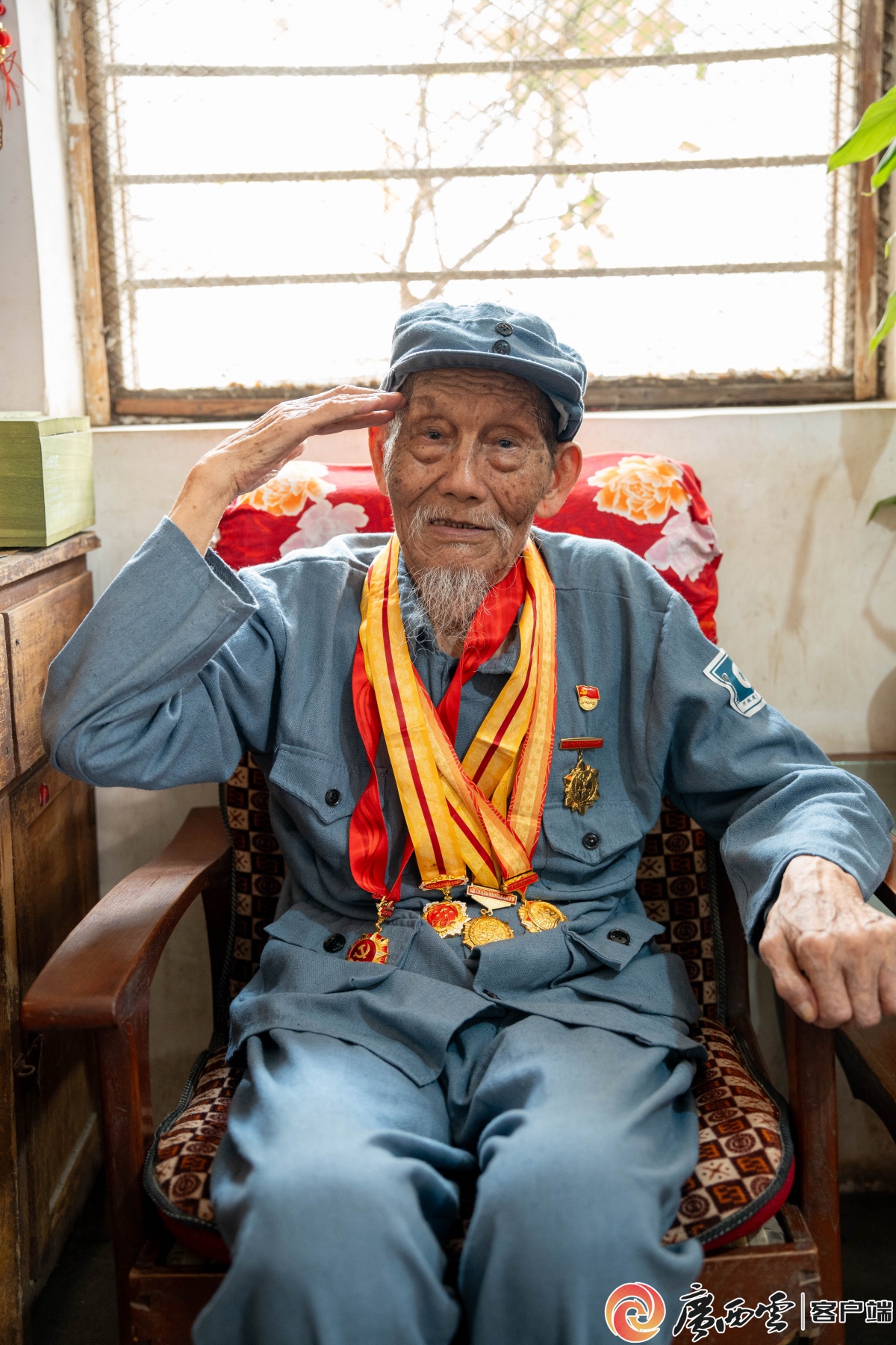 铭记伟大历史胜利 山河记得_抗战老兵故事_抗战精神传承