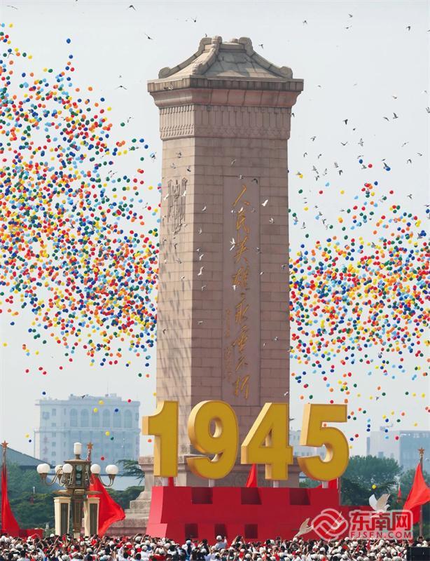 你也被阅兵仪式上的8万只气球惊艳了？它们来自“将乐兄弟”之手