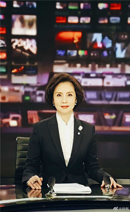 央视主播徐俐退休，是名牌节目《中国新闻》开播者