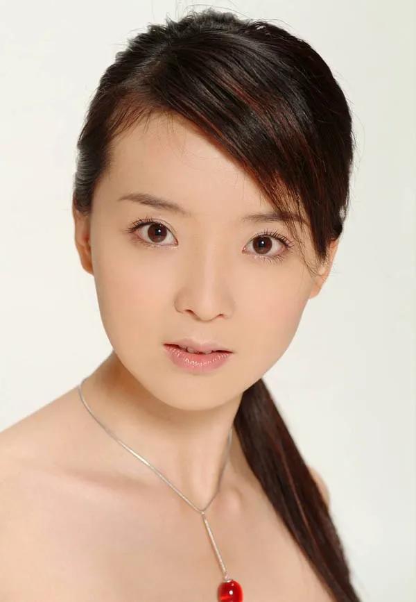 王志才比王艳大多少_王艳嫁给王志才故事_王艳还珠格格晴儿经历