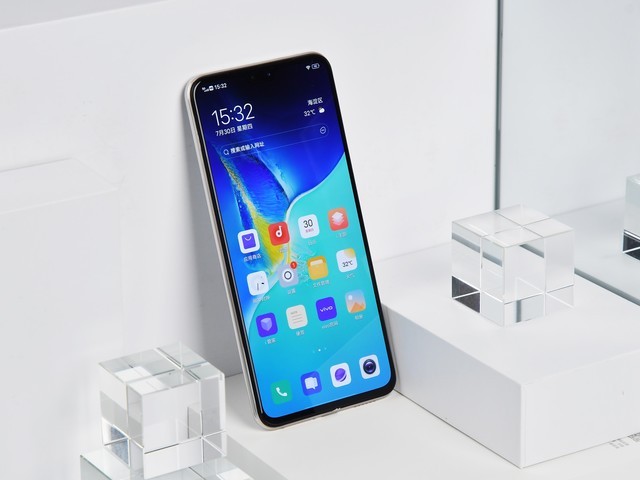 5G手机轻薄会牺牲网络性能？实际测试告诉你答案