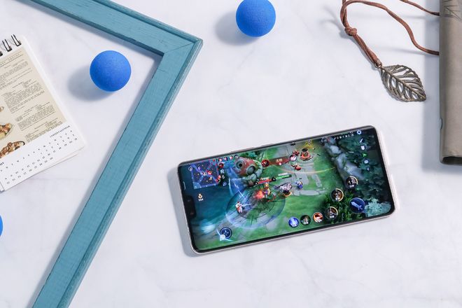 vivo S12 Pro一亿像素主摄拍照体验_vivo S12 Pro天玑1200性能跑分_vivo的网络表现形式