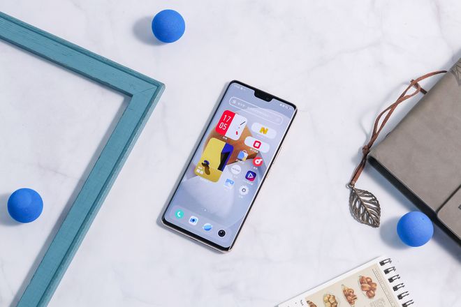 vivo S12 Pro一亿像素主摄拍照体验_vivo S12 Pro天玑1200性能跑分_vivo的网络表现形式