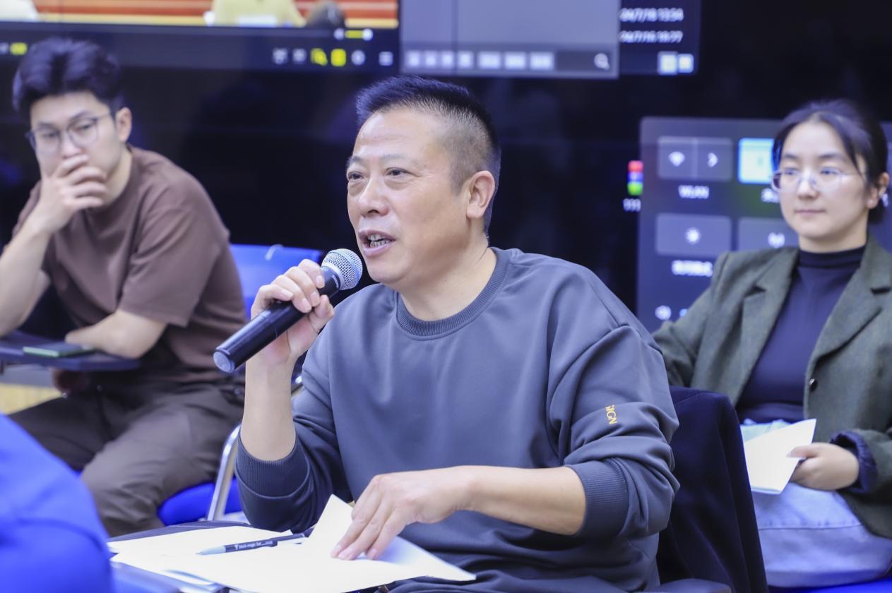 （总点评曹子刚点评中）