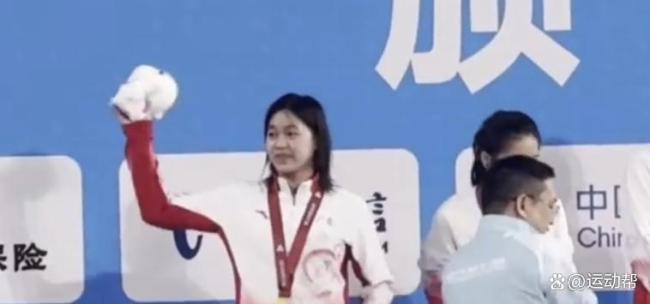 全红婵以全运金牌回归！收娃娃收到手软