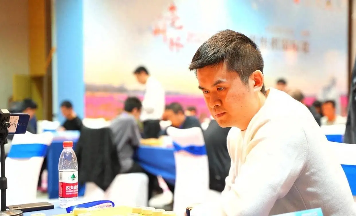 中国象棋协会处罚通报_中国象棋大赛_中国象棋王天一作弊案