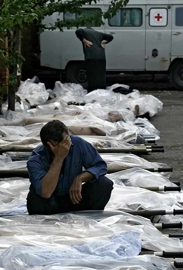 卢宇光凤凰卫视驻莫斯科战地记者_中国的战地记者_卢宇光俄罗斯战友故事