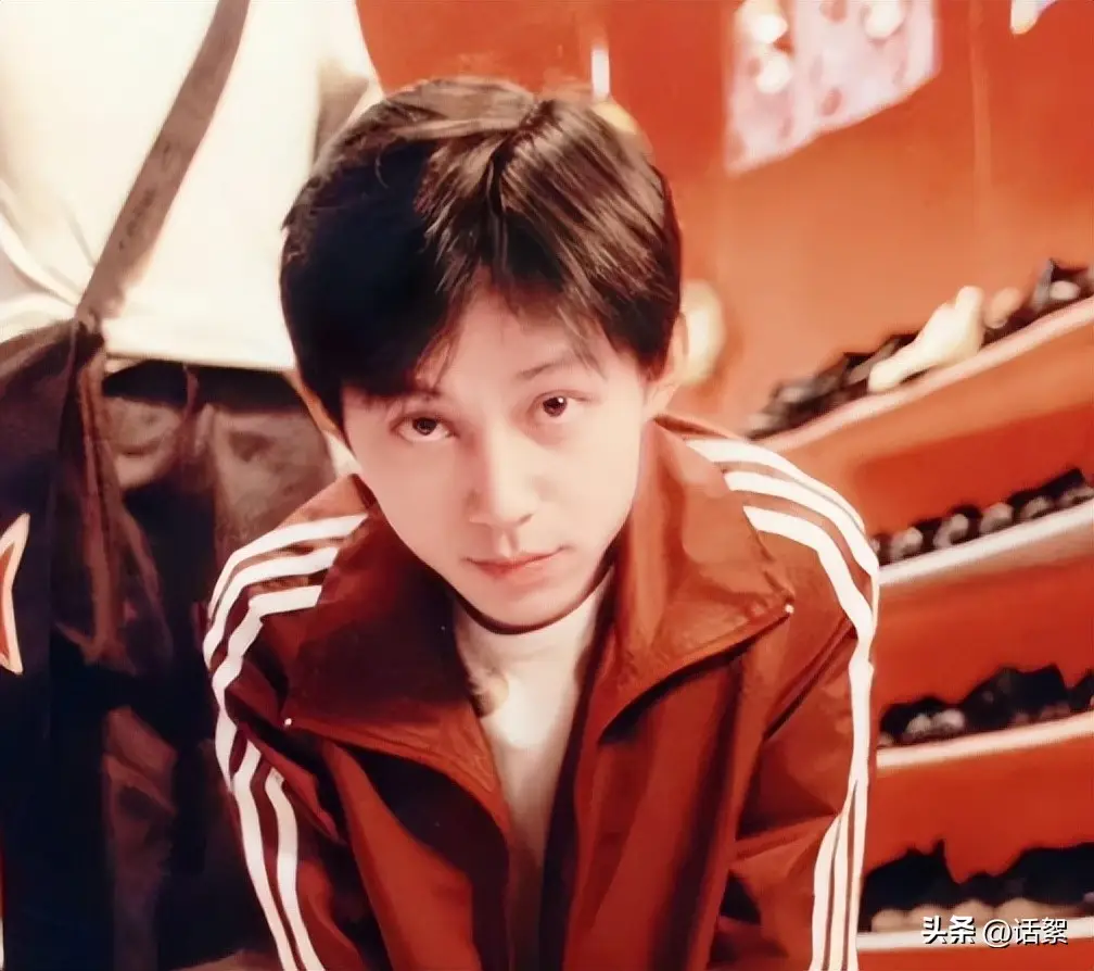 何炅害怕衰老的焦虑_何炅三十年主持生涯回顾_何炅回应衰老焦虑:准备再干三四十年