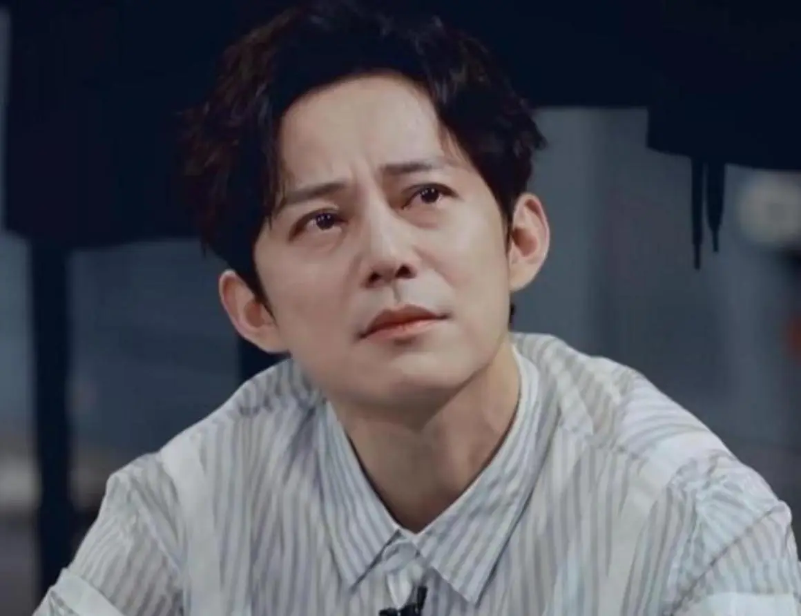 何炅中年困境_何炅回应衰老焦虑：准备再干三四十年_何炅变老