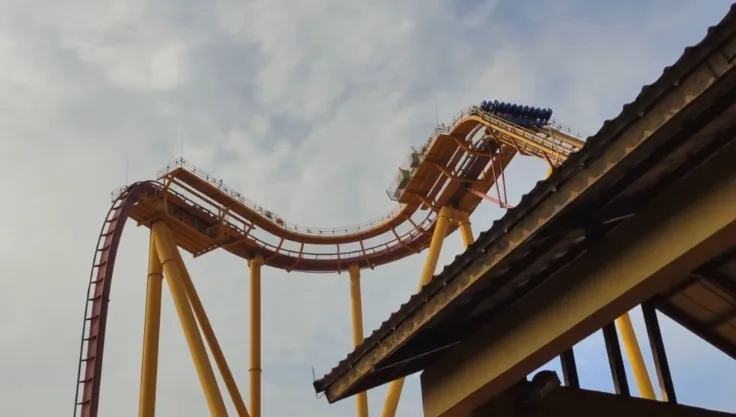 广州长隆欢乐世界垂直过山车永久拆除？最新回应