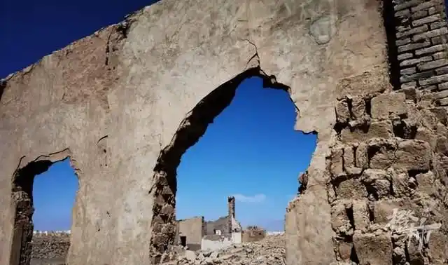 冷湖火星营地自驾被困救援_青海无人区迷路搜救过程_男子自驾青海失联2月车子被找到