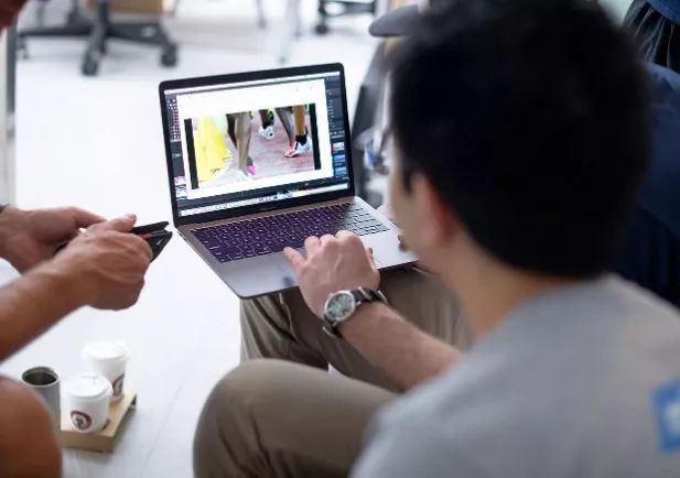 香港好公司推荐_facebook上的福利关键词_香港公司福利