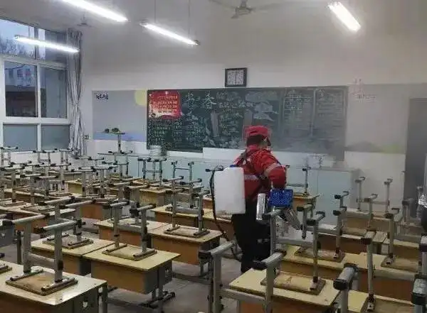 河南省中小学_郑州市中小学开学第一课活动内容_郑州市中小学开学安全防疫措施