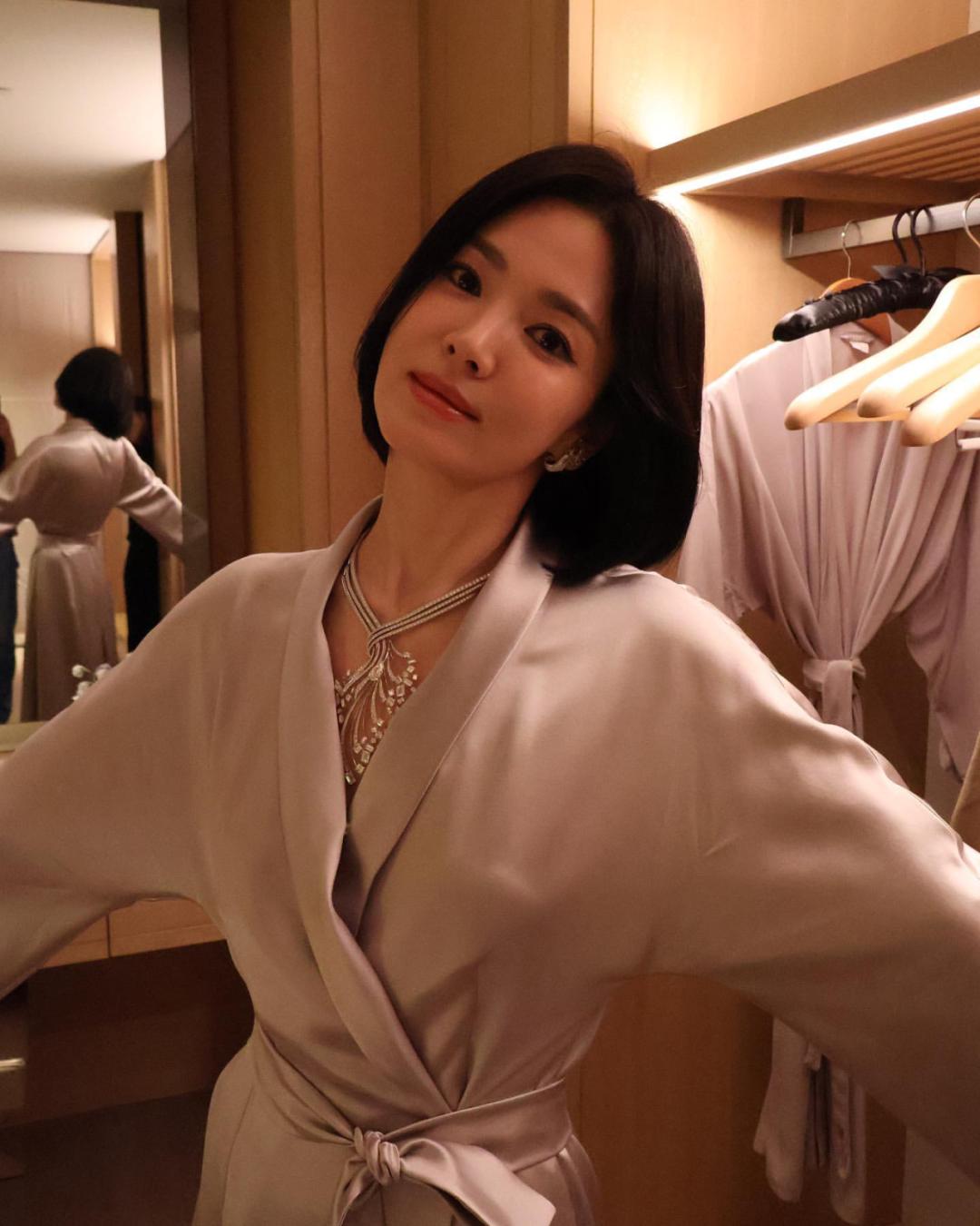 女明星短发造型_宋慧乔短发造型_明星发型