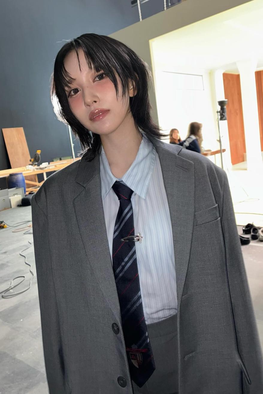 女明星短发造型_明星发型_宋慧乔短发造型