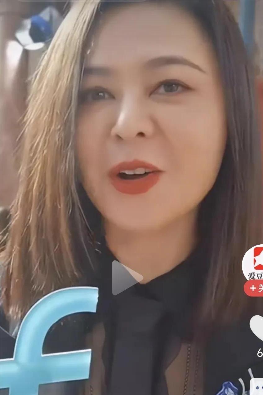 明星发型_精修图VS生图对比_明星生图真实长相
