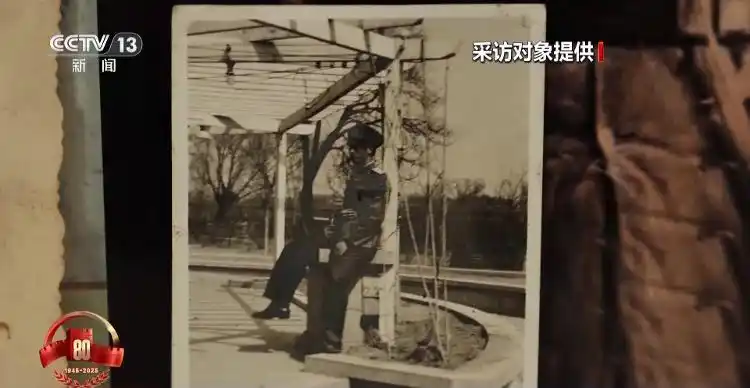 阅兵式观礼的97岁抗战老兵 76年前在天安门见证新中国成立